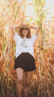 MOON & FLOWERS O YAKA TSHIRT - Görsel 2