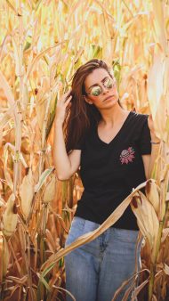 Yeşil Gezegen V Yaka T-Shirt - Görsel 2